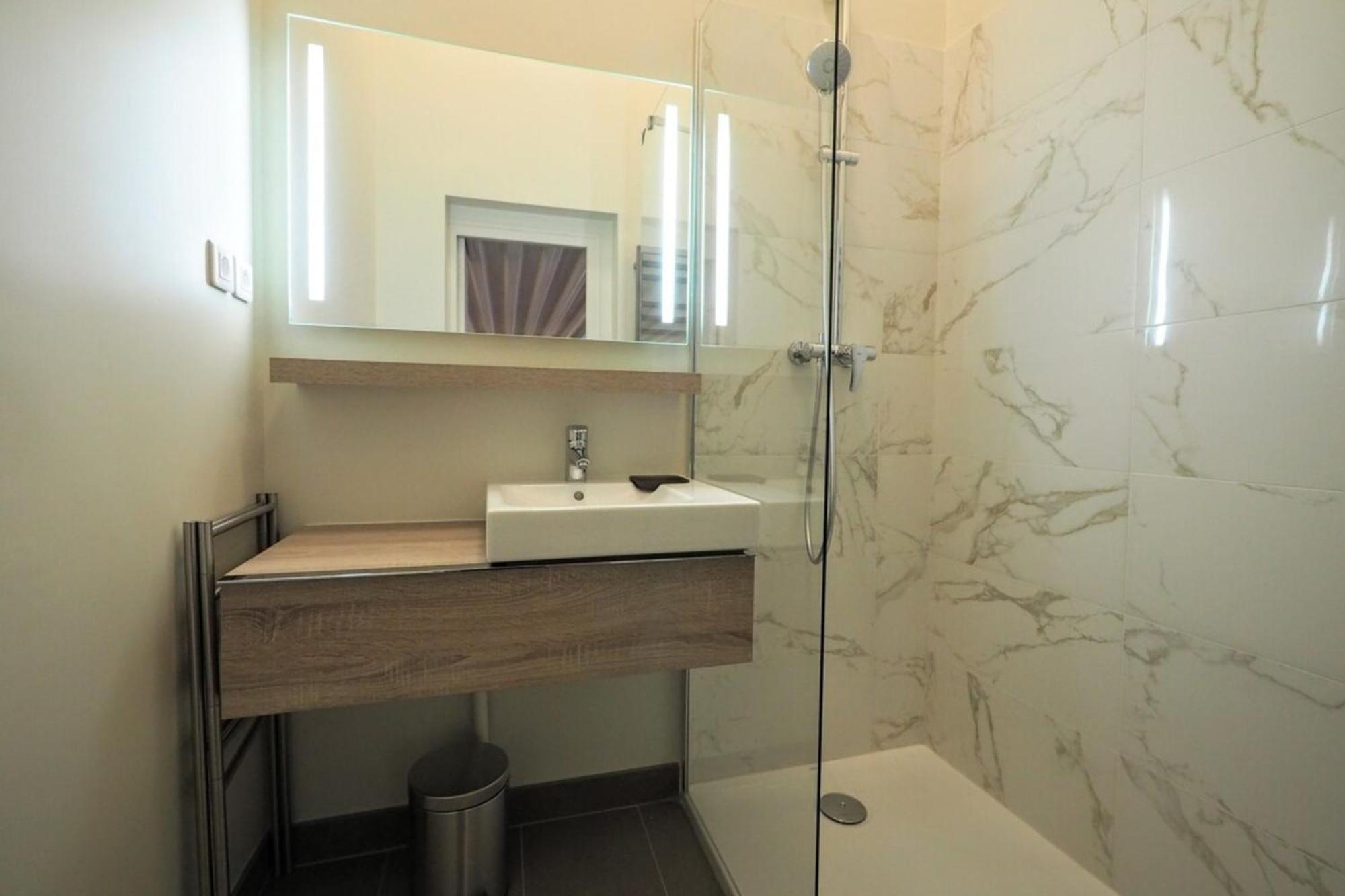 Moliere Chicsuites Paris Exterior photo