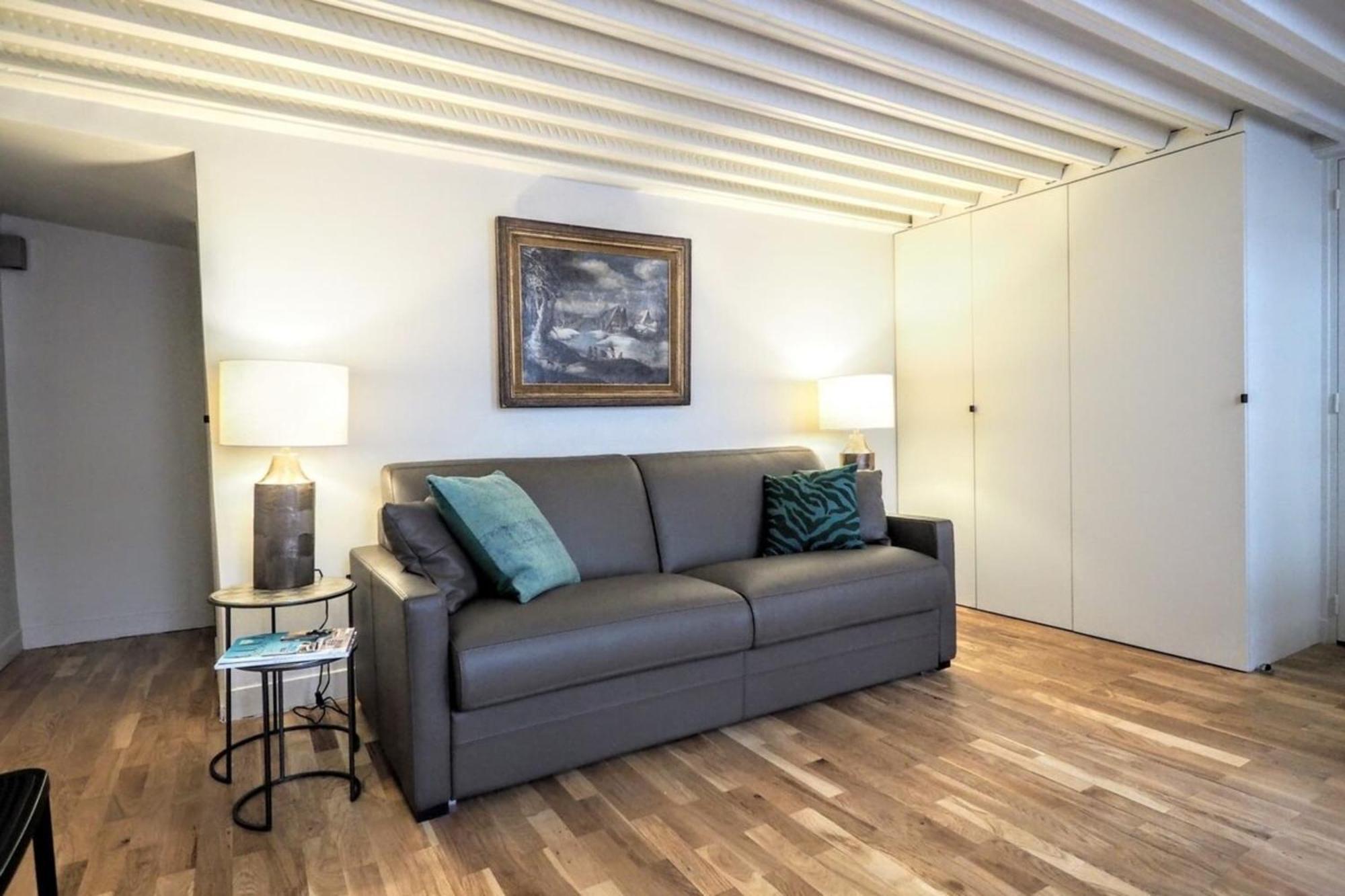 Moliere Chicsuites Paris Exterior photo